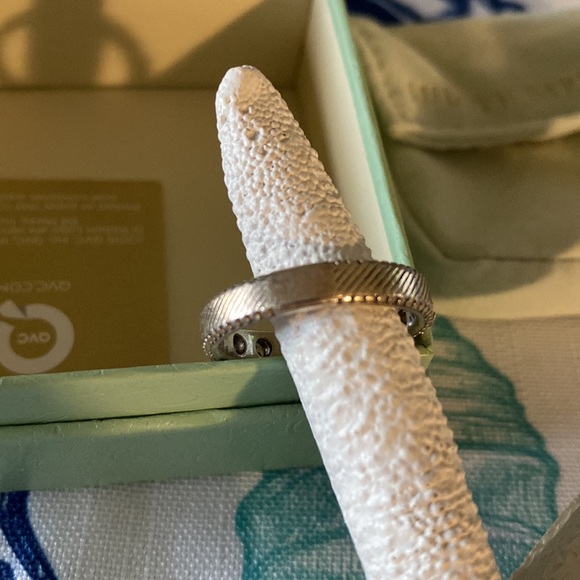 Judith Ripka ring - Picture 3 of 5